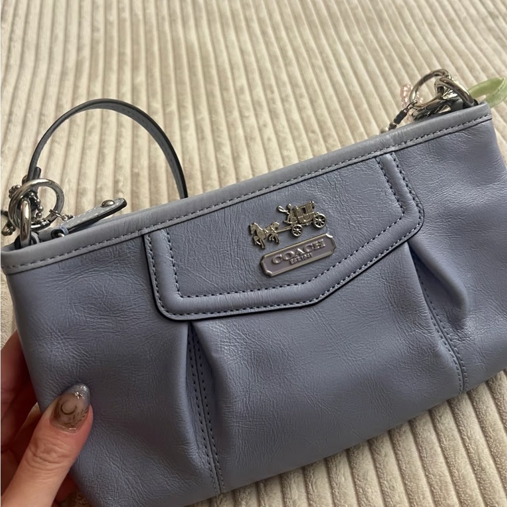 Coach Lavender Shoulder Bag - Picture 5 of 10